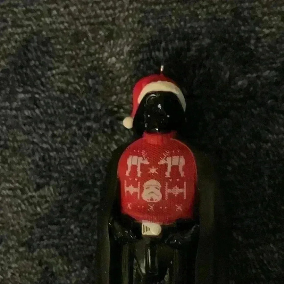 Star Wars Holiday Darth Vader - Hallmark Keepsake - Picture 6 of 7